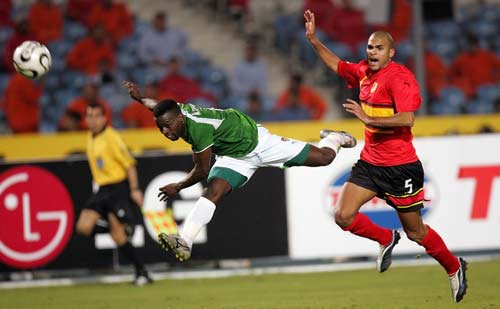 姆希塔良：比赛应该是平局，但主裁决定判罚一粒不存在的点球（姆希塔良不满：原本应平局，主裁却判了不存在的点球）