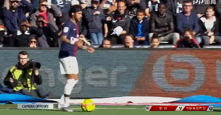 库库问答：若世界杯夺冠就剃光头；面对过的最强前锋是登贝莱