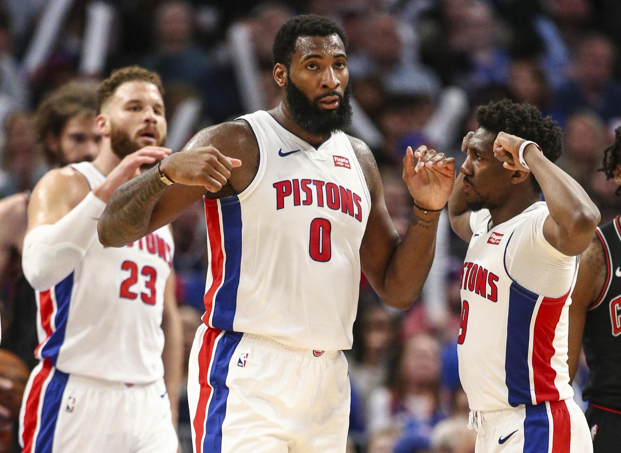 记者：阿隆索国家德比惹恼维尼修斯后，曾让米利唐去找他谈谈（记者：国家德比中阿隆索激怒维尼修斯，随后让米利唐出面沟通）