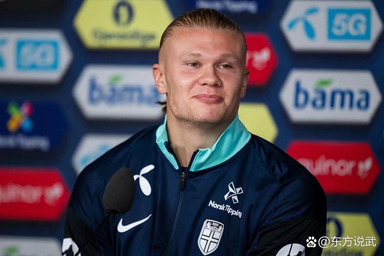 永远的红军20号，利物浦新赛季主场首战场刊封面致敬若塔（利物浦新季主场揭幕战：场刊封面致敬红军20号若塔）